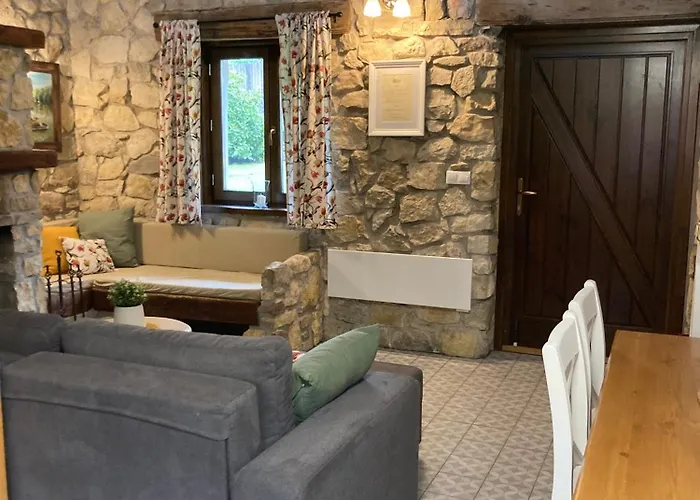 Zsoka Fogadoja アパートホテル