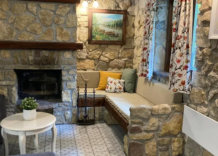 Zsoka Fogadoja アパートホテル Szentantalfa